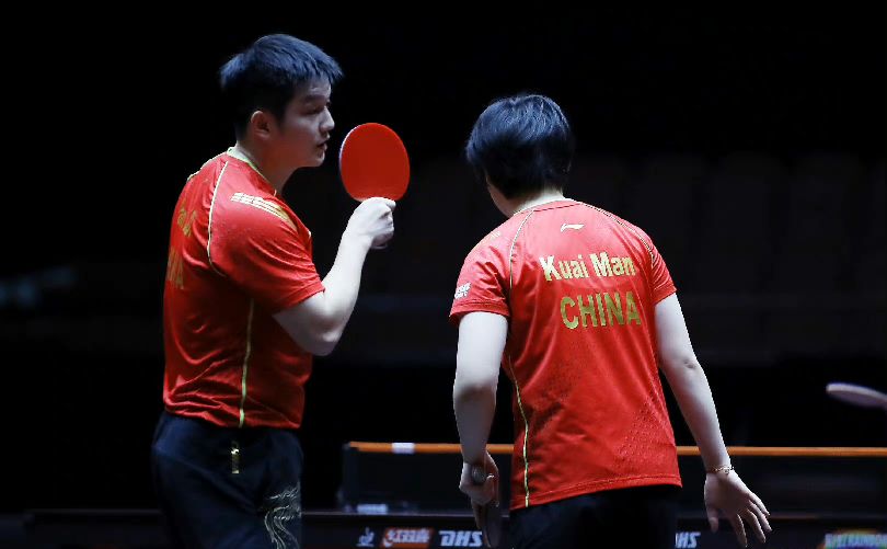 向全国观众 向全国观众