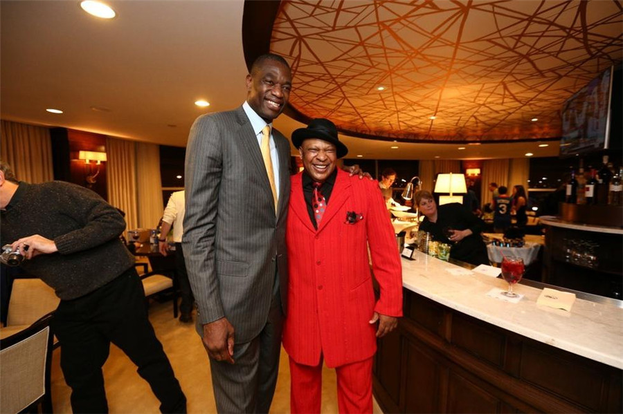 雄狮队主场0比2惜败越南 半决赛次回合翻盘挑战重重.