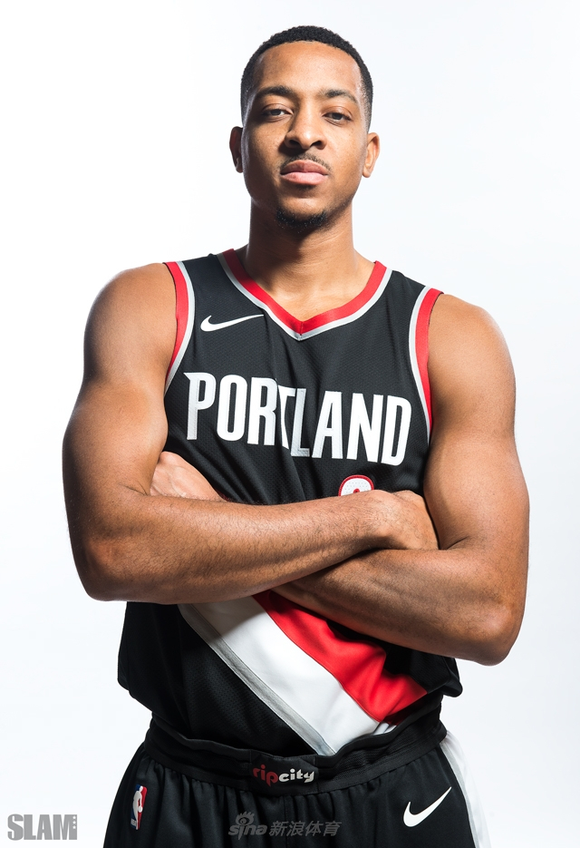 鲁婉遥和张 鲁婉遥和张